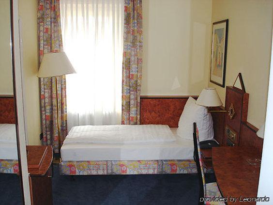Hotel President Frankfurt Frankfurt am Main Phòng bức ảnh